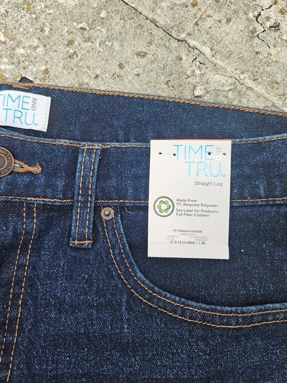 Time and Tru Women Jeans Blue Dark Denim Straight Leg Jeans Size 10 Short NWT - Picture 5 of 9
